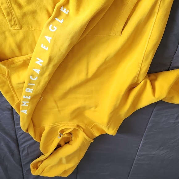 American Eagle hooded sweatshirt - Picture 3 of 5